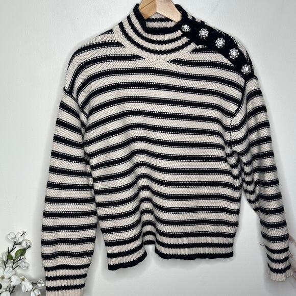 J. CREW Cable Knit Mockneck Pullover Stripe Jewel Button Black Cream Sz L {3W15} - Picture 3 of 8